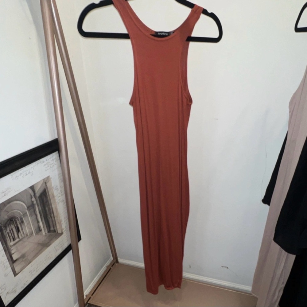 Boohoo Sleeveless Maxi Dress in Rust Orange